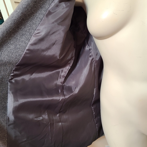 Vintage Lord & Taylor gray wool blazer - Picture 3 of 5